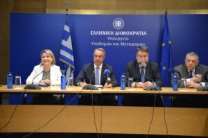 Έγινε σήμερα η τελετή παράδοσης – παραλαβής στο Υπουργείο Υποδομών και Μεταφορών