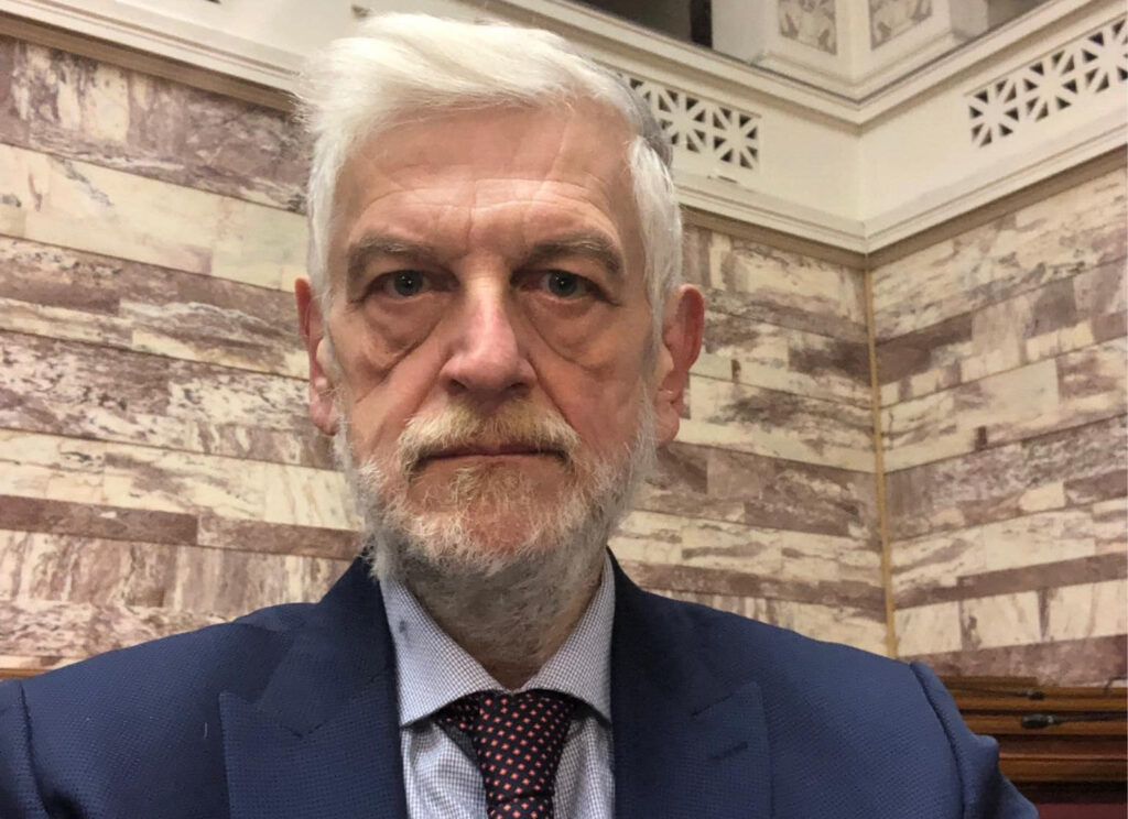 Γιάννης Λοβέρδος: Υπάρχουν και «τενεκέδες» στη ΝΔ ανάμεσα στους 158 βουλευτές