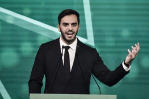 Παρέμβαση M.Χριστοδουλάκη: Το ΠΑΣΟΚ δεν συμβιβάστηκε ποτέ με τα λίγα - Η βάση της παράταξης είναι η δύναμη της, όχι ο φόβος της