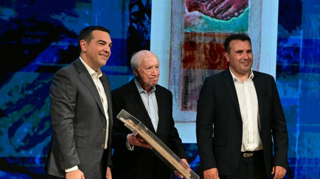 240617201203_tsipras-diaskepsh-gia-eirhnh__8_
