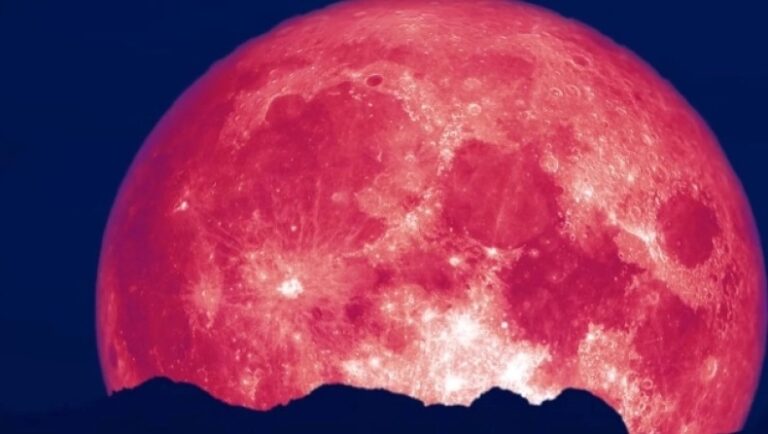 Το σπάνιο «ροζ» φεγγάρι που θα εμφανιστεί στον ουρανό