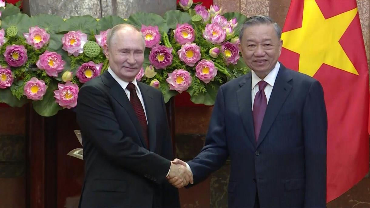 Β. Πούτιν: Ενισχύει τη στρατηγική σχέση με το Βιετνάμ