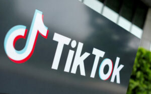 ΗΠΑ: Σχεδιάζει αγωγή κατά της TikTok με επίκεντρο την ιδιωτική ζωή των παιδιών