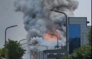 Nότια Koρέα: Τουλάχιστον είκοσι νεκροί μετά από έκρηξη σε εργοστάσιο μπαταριών λιθίου