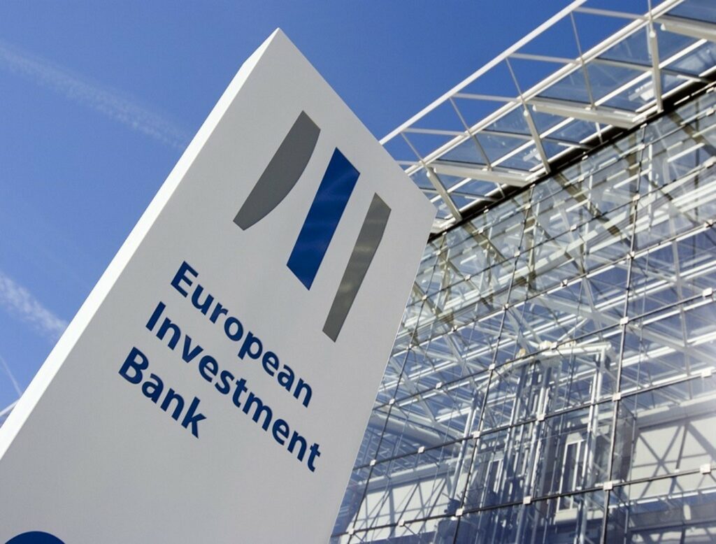 Νέο σκάνδαλο κλονίζει τις Βρυξέλλες – Για διαφθορά ερευνάται ο μέχρι πρότινος πρόεδρος της ΕΤΕπ