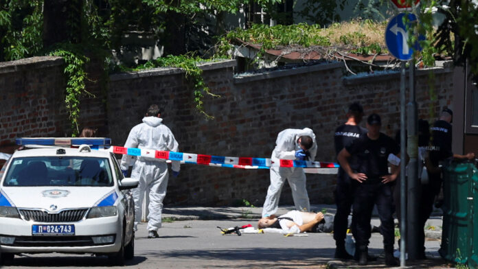Σερβία: Προσήλυτος Σέρβος ο δράστης της επίθεσης στον φύλακα της πρεσβείας του Ισραήλ