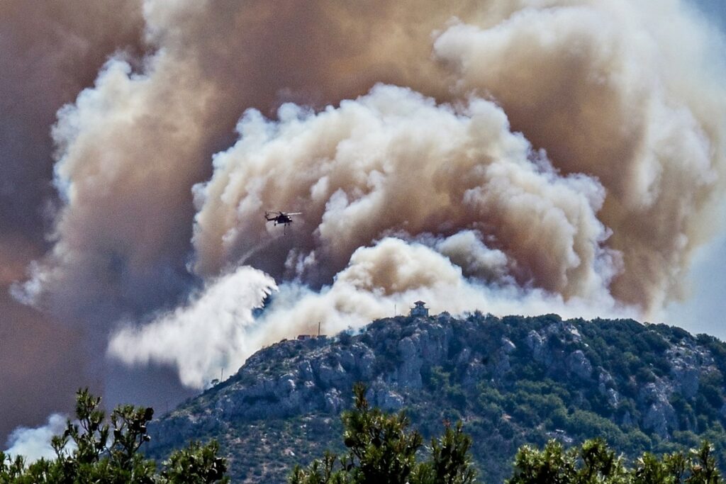 Φωτιά στην Πάρνηθα: Η στιγμή που το drone της Πυροσβεστικής εντοπίζει το πύρινο μέτωπο - Δείτε φωτογραφία