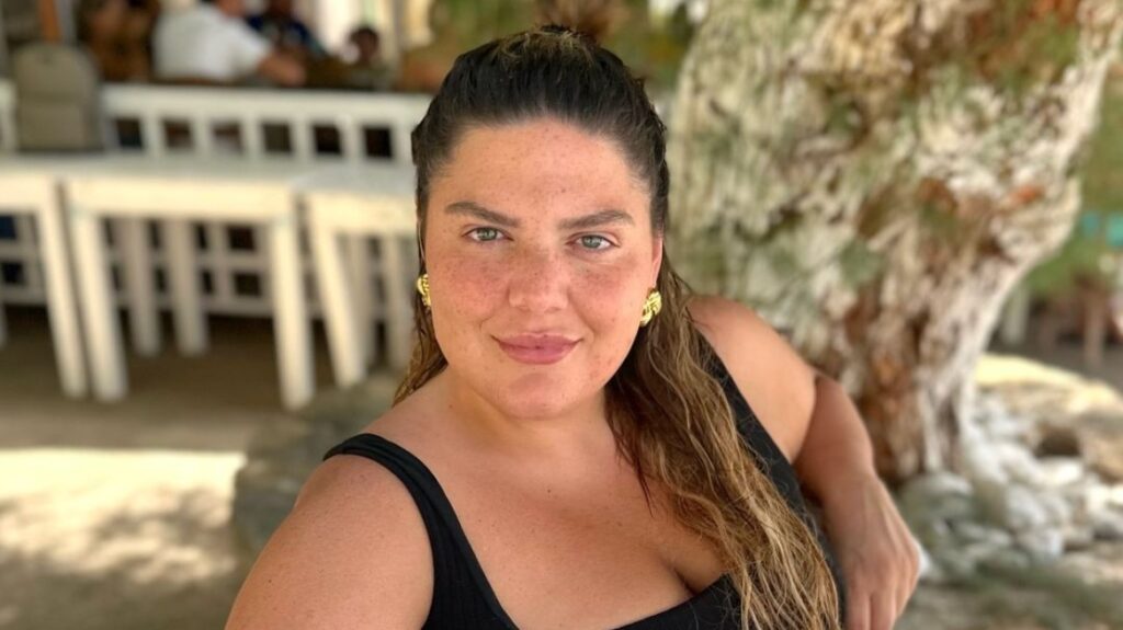 Δανάη Μπάρκα για τη φωτιά στη Σέριφο: Έστειλαν μηνύματα να μην πλησιάσουμε εκεί που μέναμε