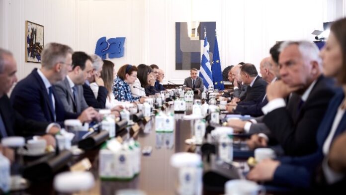 240701170612_w01-15492828927429-696×392