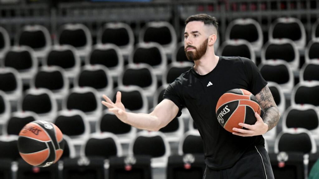 KAE Oλυμπιακός: Ανακοίνωσε την απόκτηση του Βιλντόζα