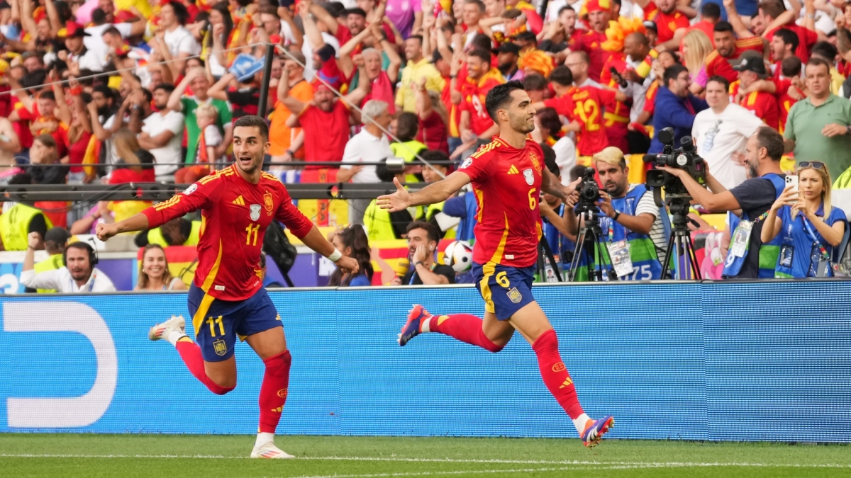 Ισπανία – Γερμανία 2-1(παρ.): Ο Μερίνο με buzzer beater στο 120’ έστειλε τη «Ρόχα» στους «4»