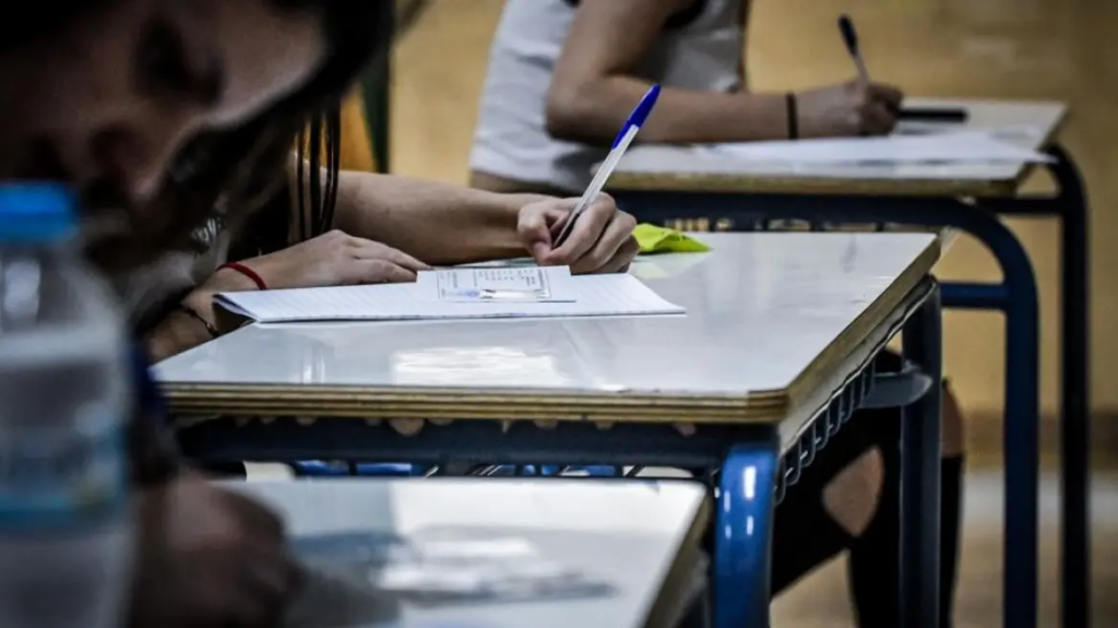 Αντίστροφη μέτρηση για την υποβολή των Μηχανογραφικών - Πότε βγαίνουν οι Βάσεις