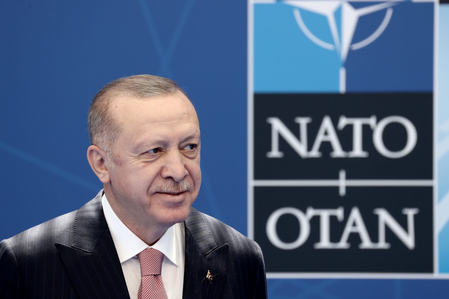 Ερντογάν: Η προοπτική μίας απευθείας σύγκρουσης ανάμεσα στο ΝΑΤΟ και την Ρωσία είναι ανησυχητική
