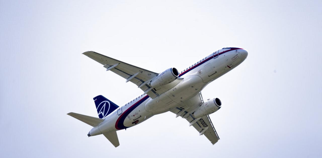 Ρωσία: Τρεις νεκροί από συντριβή επιβατικού αεροσκάφους που ανήκε στη Gazprom