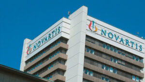 Σάλος και πολιτικές αντιδράσεις μετά την αποκάλυψη ότι οι προστατευόμενοι μάρτυρες της Novartis μοιράστηκαν 56 εκατ. ευρώ