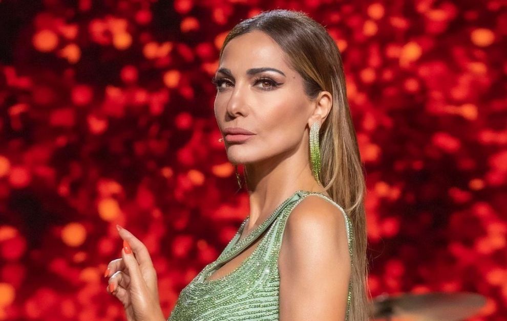 Δέσποινα Βανδή: Χαμός με Τούρκους μετά την ακύρωση της συναυλίας για την αφίσα του Ατατούρκ