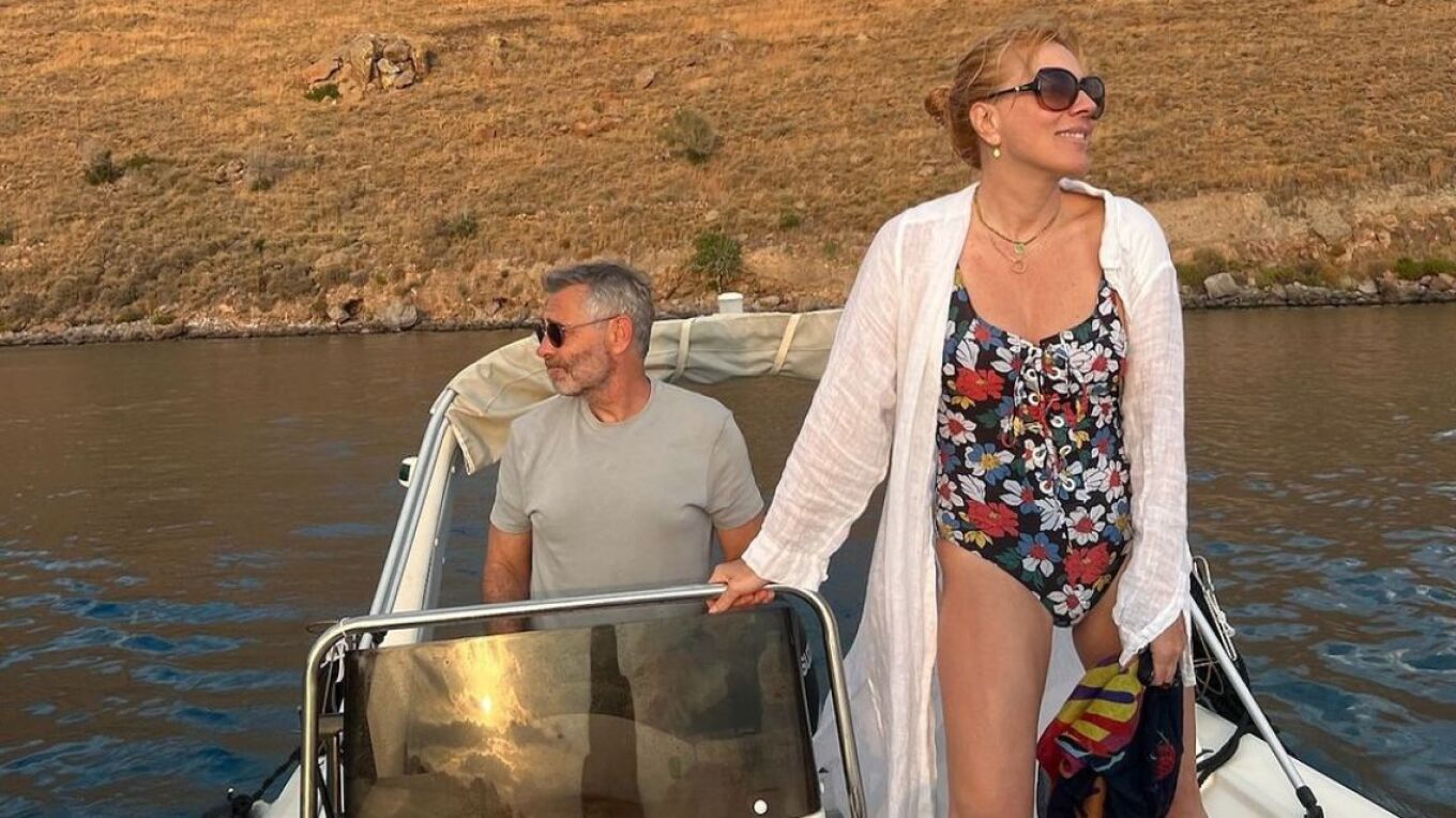 Σμαράγδα Καρύδη - Θοδωρής Αθερίδης: Διακοπές με το σκάφος τους