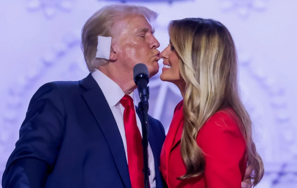 240719120204_melania