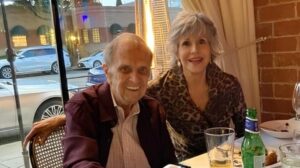 Τζέιν Φόντα για τον θάνατο του Μπομπ Νιούχαρτ: Θα μου λείψουν οι κοινές μας στιγμές