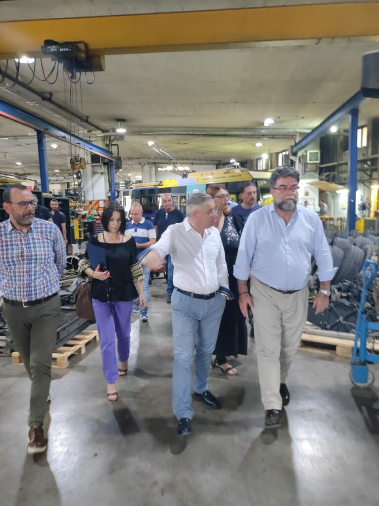 Βασίλης Οικονόμου: Ανανεώνουμε τον στόλο των Τρόλεϊ με νέα οχήματα