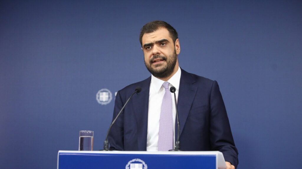 Μαρινάκης για πυρκαγιές: Φαίνεται μία διαφορά στην αντιμετώπιση τους