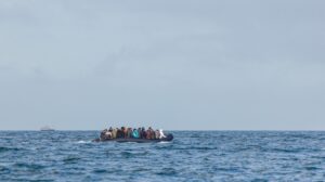 Μαυριτανία: Δεκαπέντε νεκροί και περισσότεροι από 150 αγνοούμενοι μετά την ανατροπή πλοίου στα ανοιχτά της Νουακσότ
