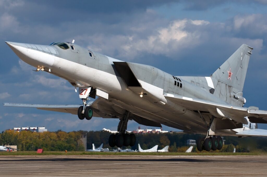 240727113733_tupolev-bombardistiko-russia