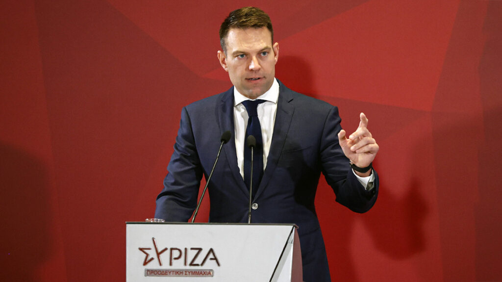Γι’αυτό και μας πολεμάει τόσο η διαπλοκή» αναφέρει σε ανάρτησή του ο πρόεδρος του ΣΥΡΙΖΑ και ζητά καθαρή θέση από όλους για τους τραπεζίτες