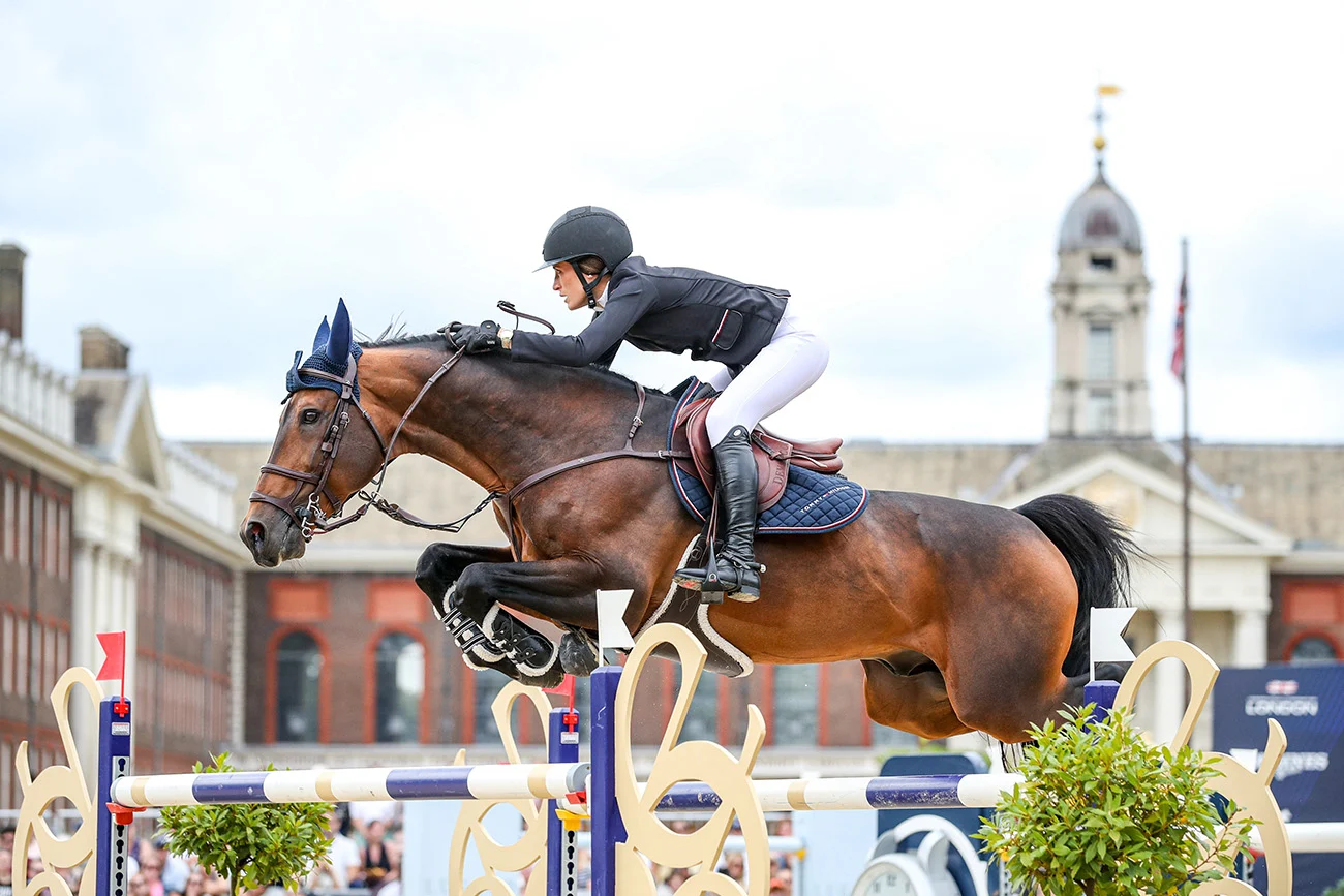 240712120624_LGCT-LONDON_573_SPRINGSTEEN-Jessica_Don-Juan-van-de-Donkhoeve_CSI5-1.60m_13082023_1DL_3651