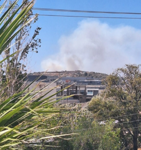 Κορωπί: Φωτιά στην Αγία Μαρίνα κοντά σε κατοικημένη περιοχή - Εστάλη 112 για εκκένωση