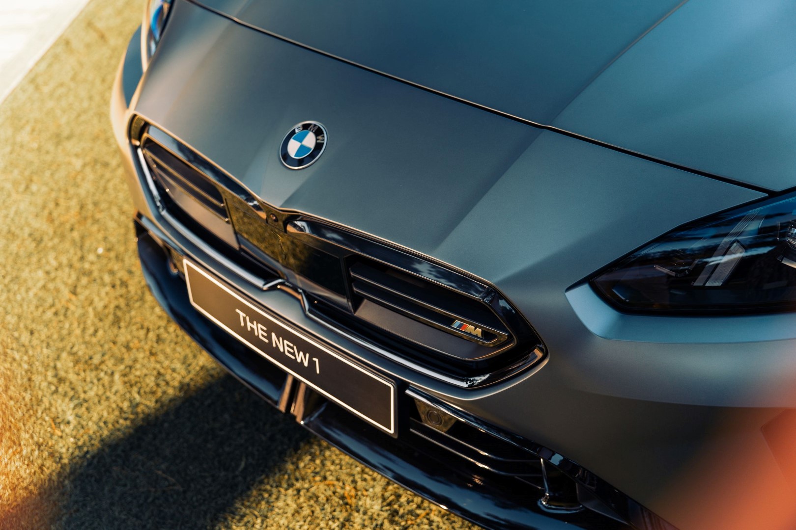 Νέα BMW Σειρά 1: Αποκάλυψη από την Σπανός ΑΕ. στη Λίμνη Βουλιαγμένης