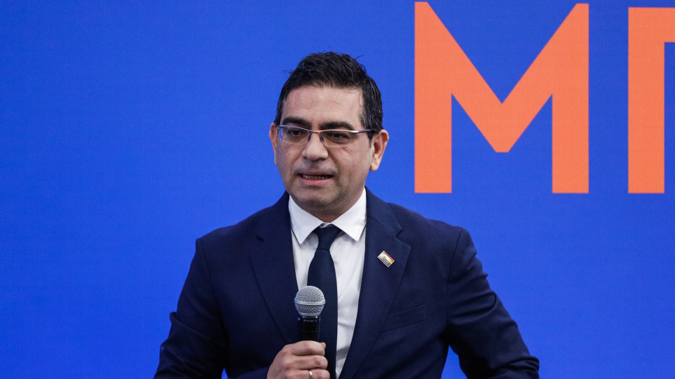 Σταμάτης για πισίνα Κασσελάκη: Δεξαμενή με ξαπλώστρες δεν έχω ξαναδεί