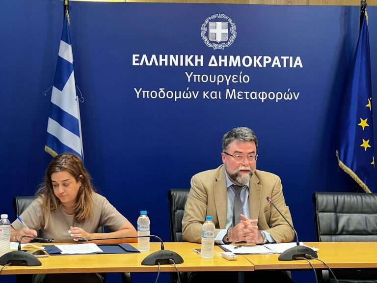 Σύσκεψη στο υπουργείο Υποδομών και Μεταφορών με θέμα τον εκσυγχρονισμό των μεταφορών του Δήμου Πειραιά