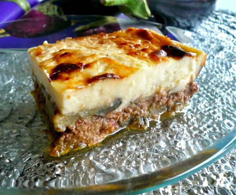 240814103252_i-teleiotita-tou-mousaka