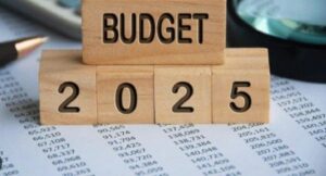 Προϋπολογισμός: Πρωτογενές πλεόνασμα 4,52 δισ. στο α’ εξάμηνο, αύξηση 7,5% στα φορολογικά έσοδα