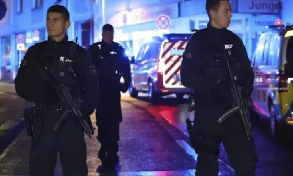 Γερμανία: Σύλληψη υπόπτου για το μακελειό στο Ζόλινγκεν -Ισλαμιστής τρομοκράτης ο δράστης