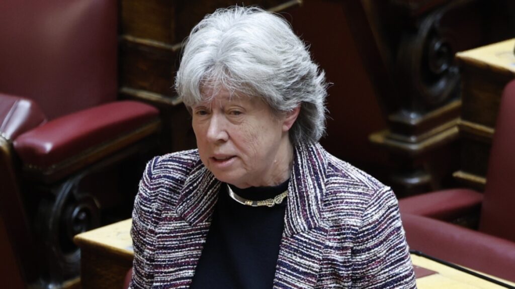 Αθηνά Λινού: Διαγράφεται από την ΚΟ του ΣΥΡΙΖΑ με απόφαση Κασσελάκη