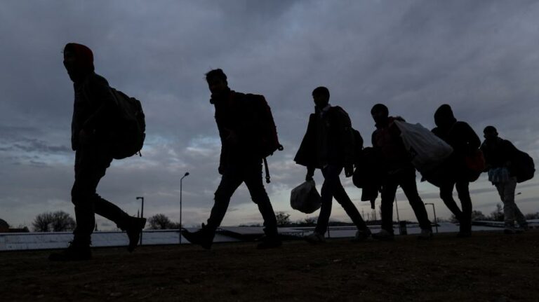 Αυξάνονται οι μεταναστευτικές ροές στη χώρα μας 