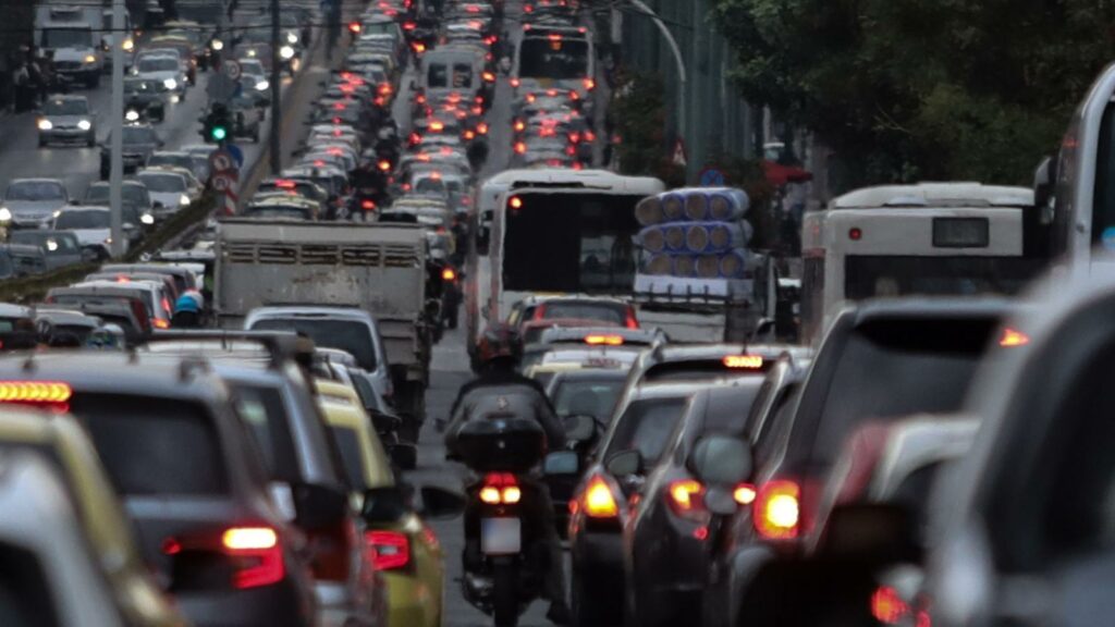 Οδική ασφάλεια: Έρχονται 1.000 κάμερες στην Αττική και πρόστιμα με sms για τους παραβάτες - Δακτύλιος - Διόδια