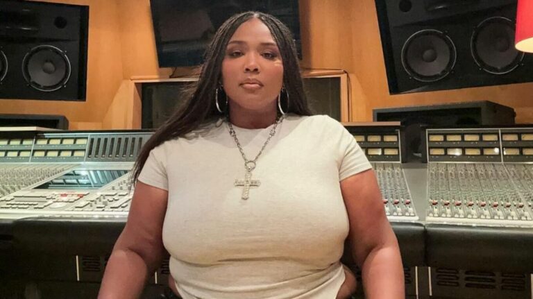 Lizzo: Απαντά σε όσους τη θέλουν να παίρνει Ozempic για να αδυνατίσει - Η ανάρτησή της