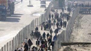 Το Ιράν κατασκεύασε τείχος 10 χιλιομέτρων στα σύνορα με το Αφγανιστάν