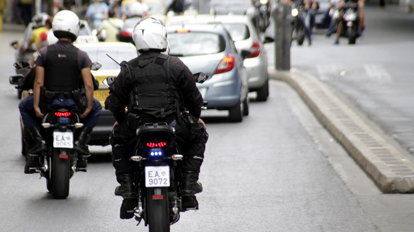 Χειροπέδες σε Τούρκο που αναζητούνταν διεθνώς για συμβόλαιο θανάτου - Τον πρόδωσαν οι πινακίδες