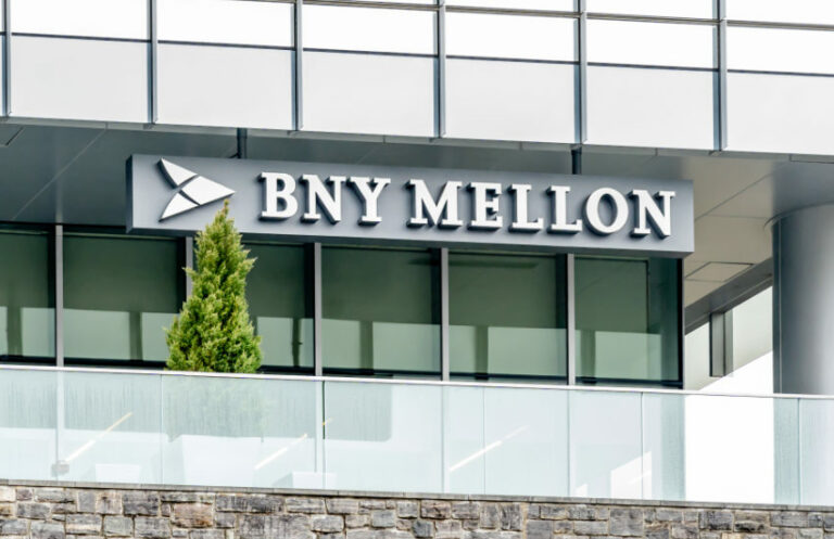 BNY Mellon: Καλύτερα των εκτιμήσεων τα αποτελέσματα γ’ τριμήνου