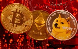 Bitcoin: Ξεπερνά και τα 71.000 δολάρια – Άλμα και για το Dogecoin