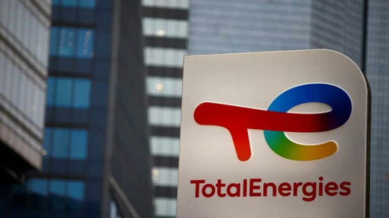 TotalEnergies: Πάνω από το αναμενόμενο η πτώση στα κέρδη – Διαμορφώθηκαν στα $4,07 δισ. το γ΄ τρίμηνο