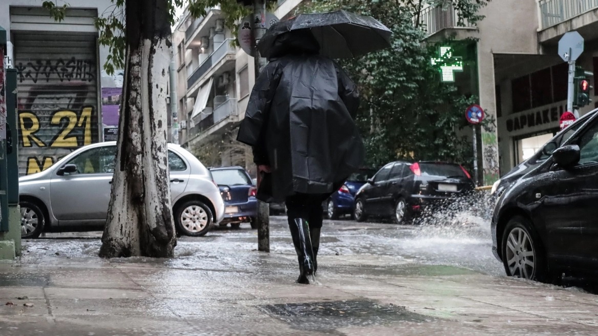 Καιρός: Με βροχές και πτώση της θερμοκρασίας κάνει «ποδαρικό» η εβδομάδα - Ποιες περιοχές επηρεάζονται