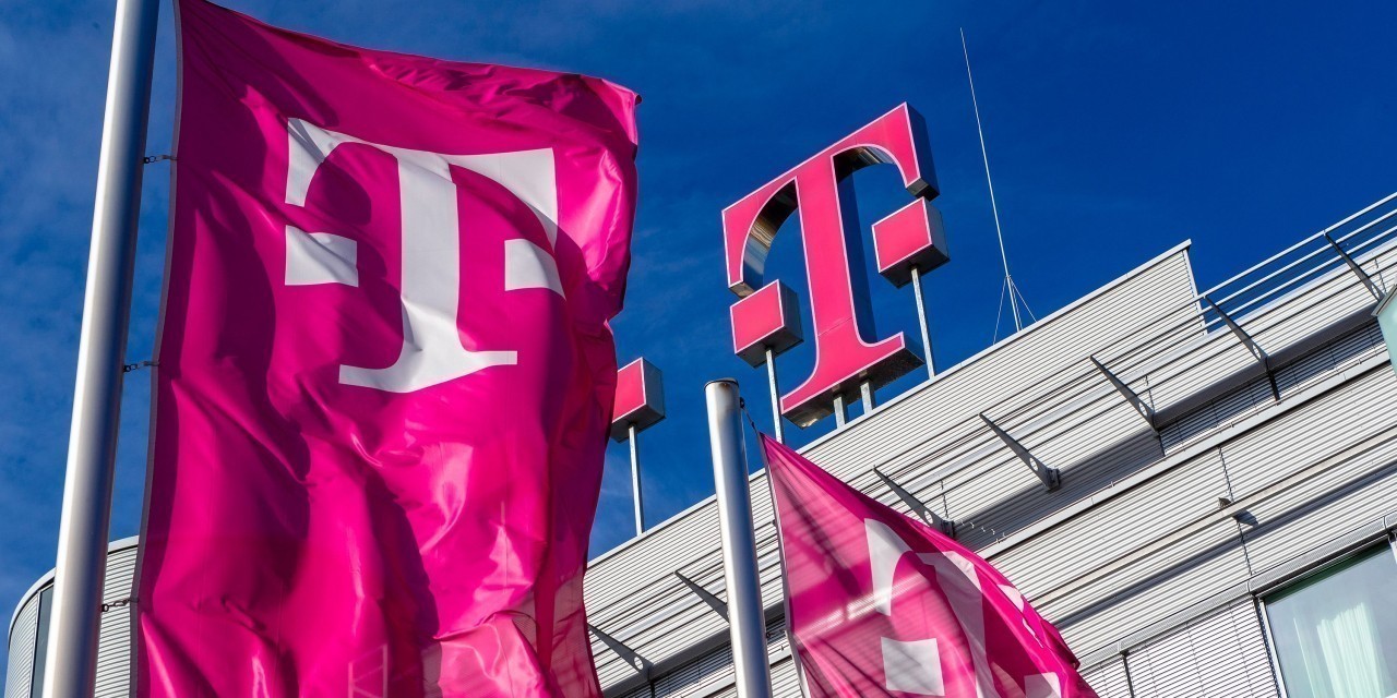 Deutsche Telekom: Οι ισχυρές επιδόσεις σε ΗΠΑ και Γερμανία εκτόξευσαν τα κέρδη – Στα €28,5 δισ. τα καθαρά έσοδα