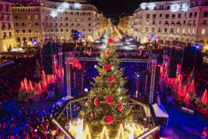 Με Αντώνη Ρέμο θα ανάψει το χριστουγεννιάτικο δέντρο της Θεσσαλονίκης!