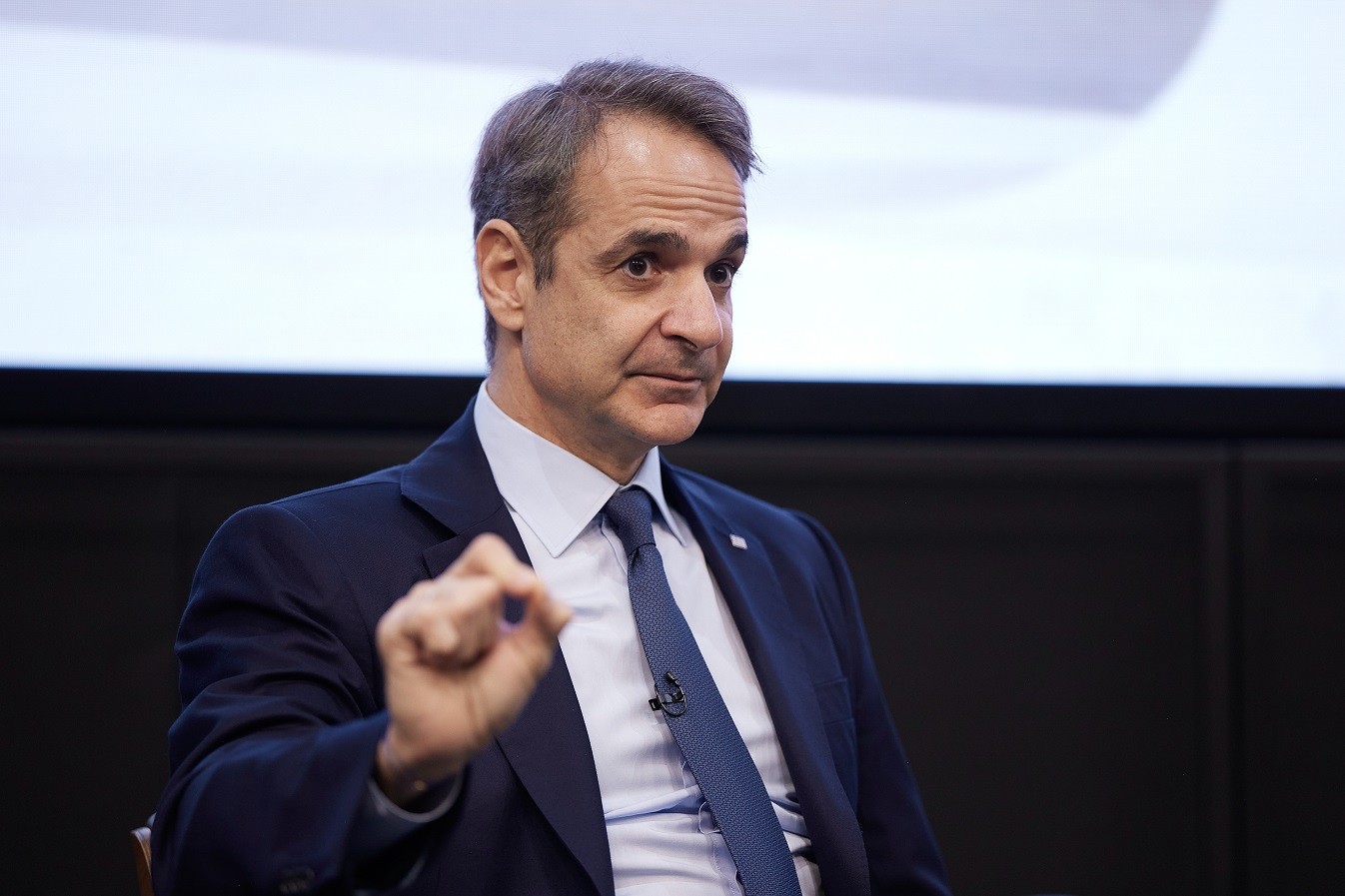 241202193112_mitsotakis-morgan