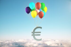 Ο πληθωρισμός πέφτει, η ακρίβεια παραμένει: Οι διαρθρωτικές αδυναμίες της εγχώριας αγοράς, οι συνθήκες του ανταγωνισμού, τα ρυθμιστικά εμπόδια, και οι αναδιανεμητικές επιδράσεις της ακρίβειας - Οι επιπτώσεις από την αύξηση του ενεργειακού κόστους των προηγούμενων ετών, ο πληθωρισμός στα τρόφιμα, και οι ανατιμήσεις στις υπηρεσίες